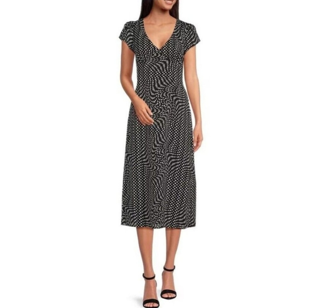 WAYF Dress Medium - Picture 2 of 8